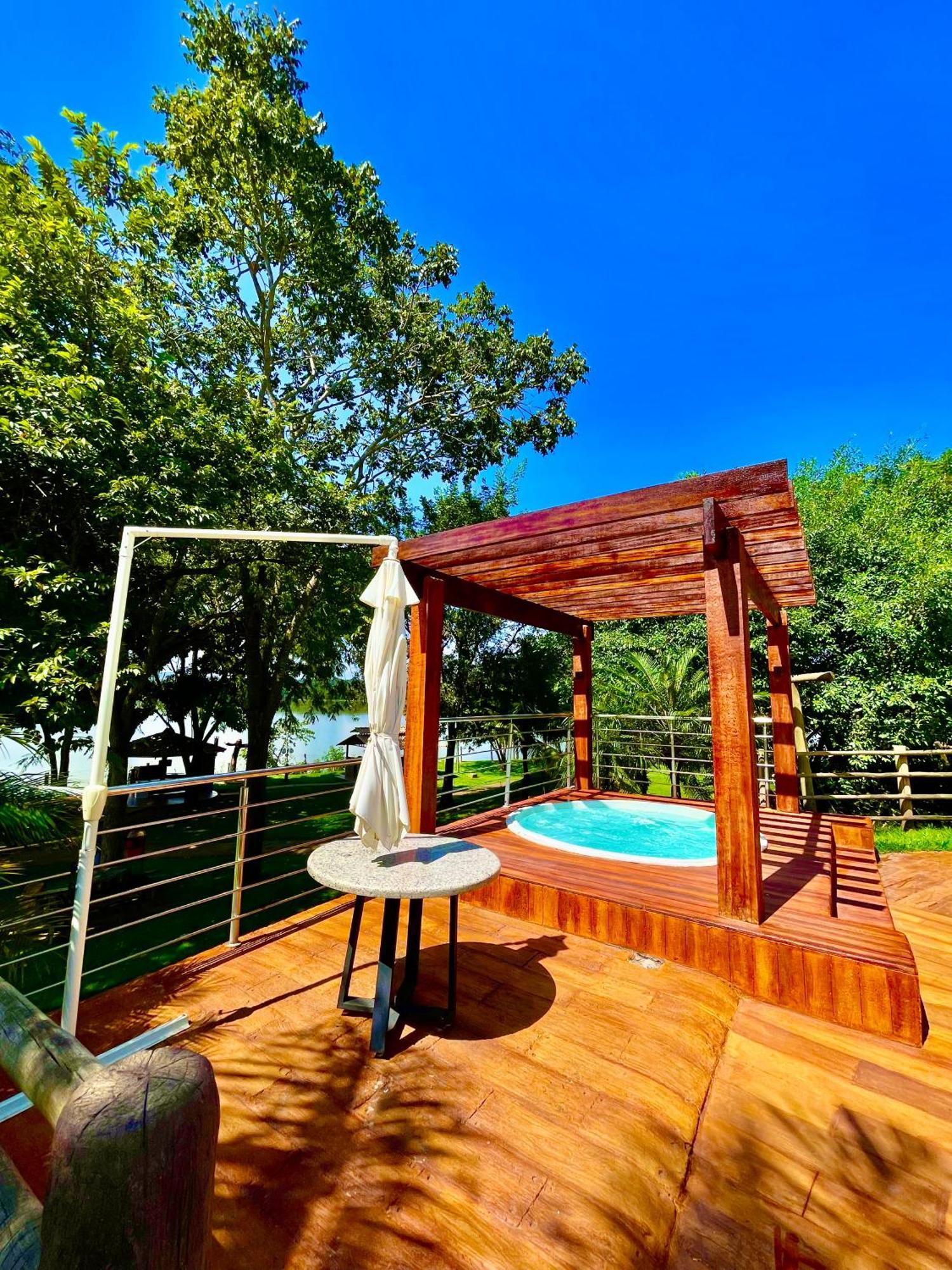 Apartamento Pontal Do Lago Caldas Novas Exterior photo